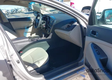 2015 Kia Optima Lx from USA, damaged, VIN 5XXGM4A79FG465650